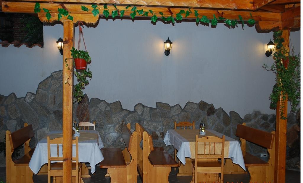 Guest House Lazur Obzor Exterior photo